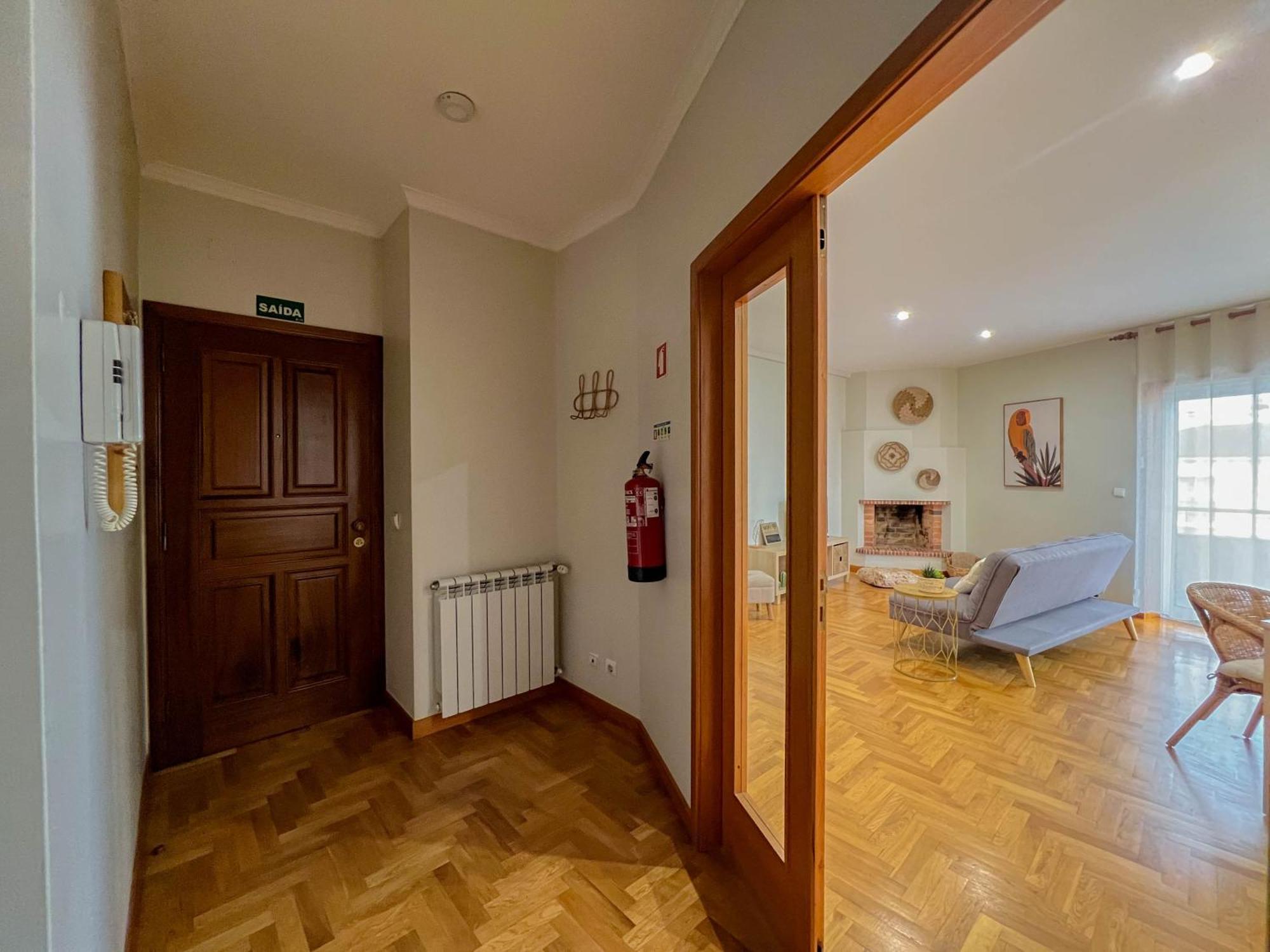 Comfortable Apartment In Viana Do Castelo Esterno foto