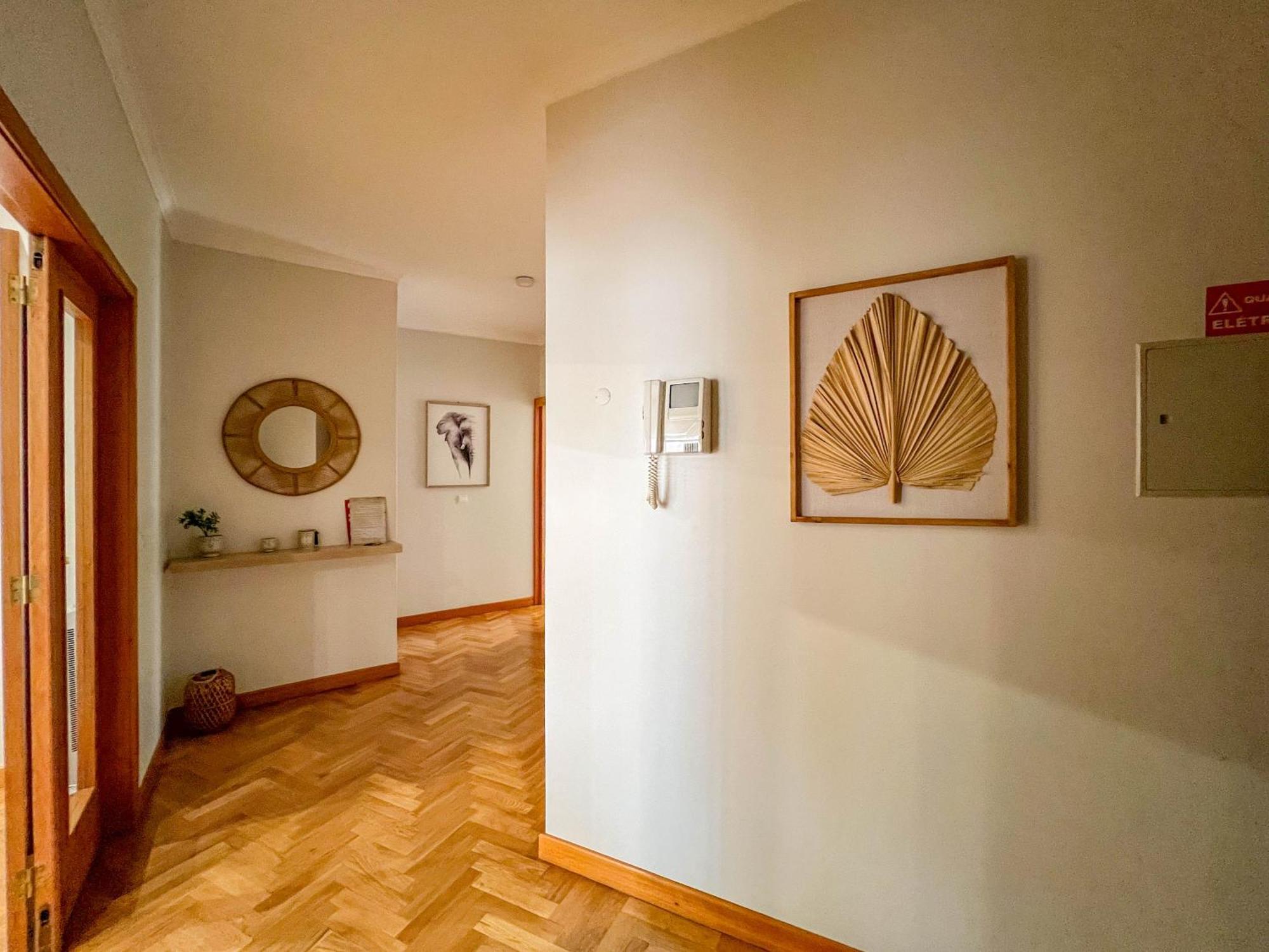 Comfortable Apartment In Viana Do Castelo Esterno foto